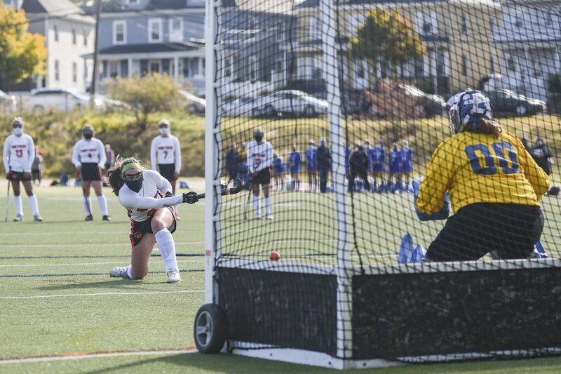 Danvers hockey starts off season strong, Beverly adds